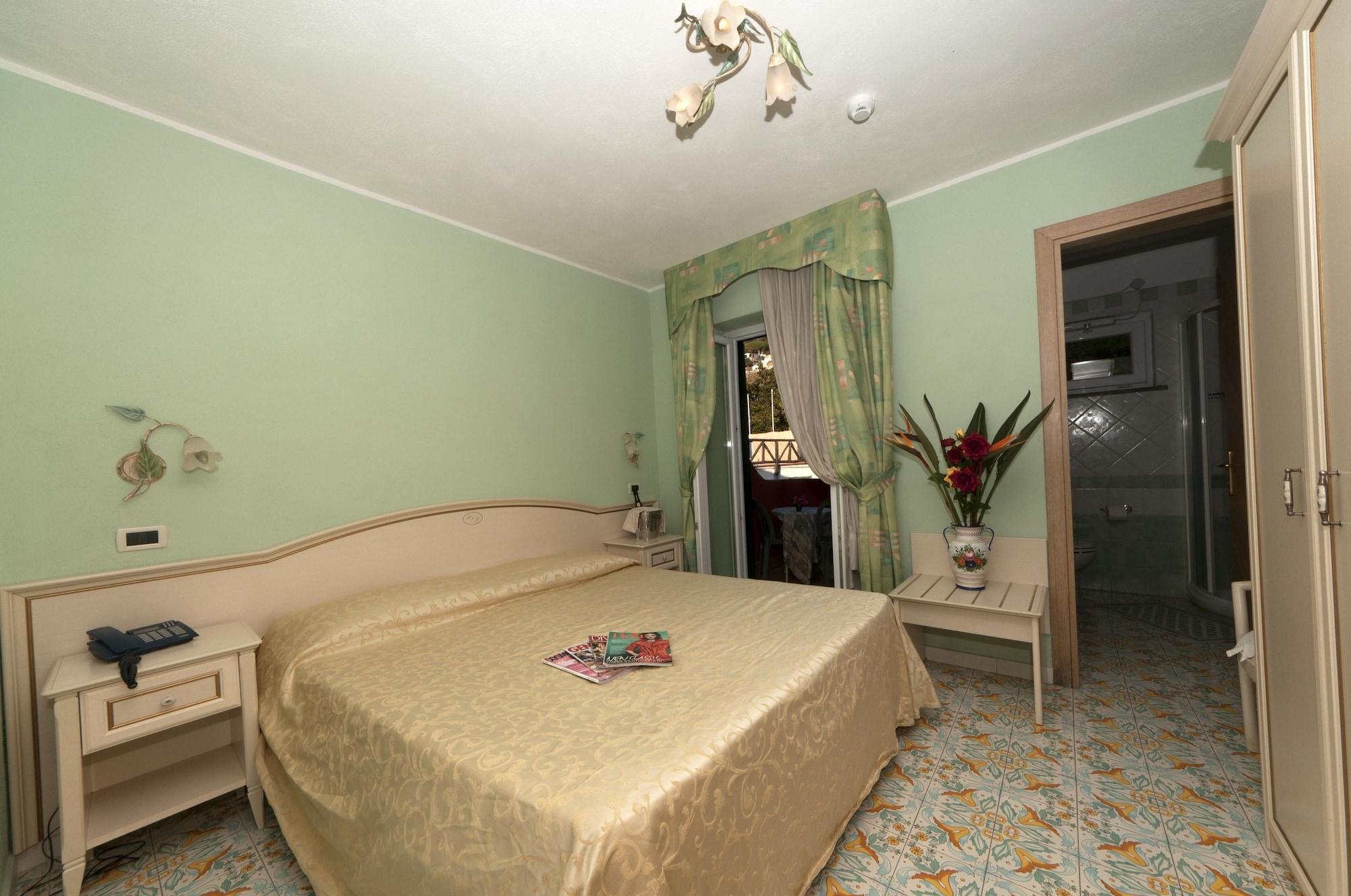 Forio di Ischia Hotel Villa Franca מראה חיצוני תמונה