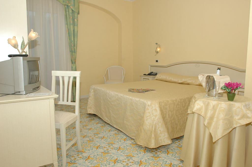 Forio di Ischia Hotel Villa Franca מראה חיצוני תמונה