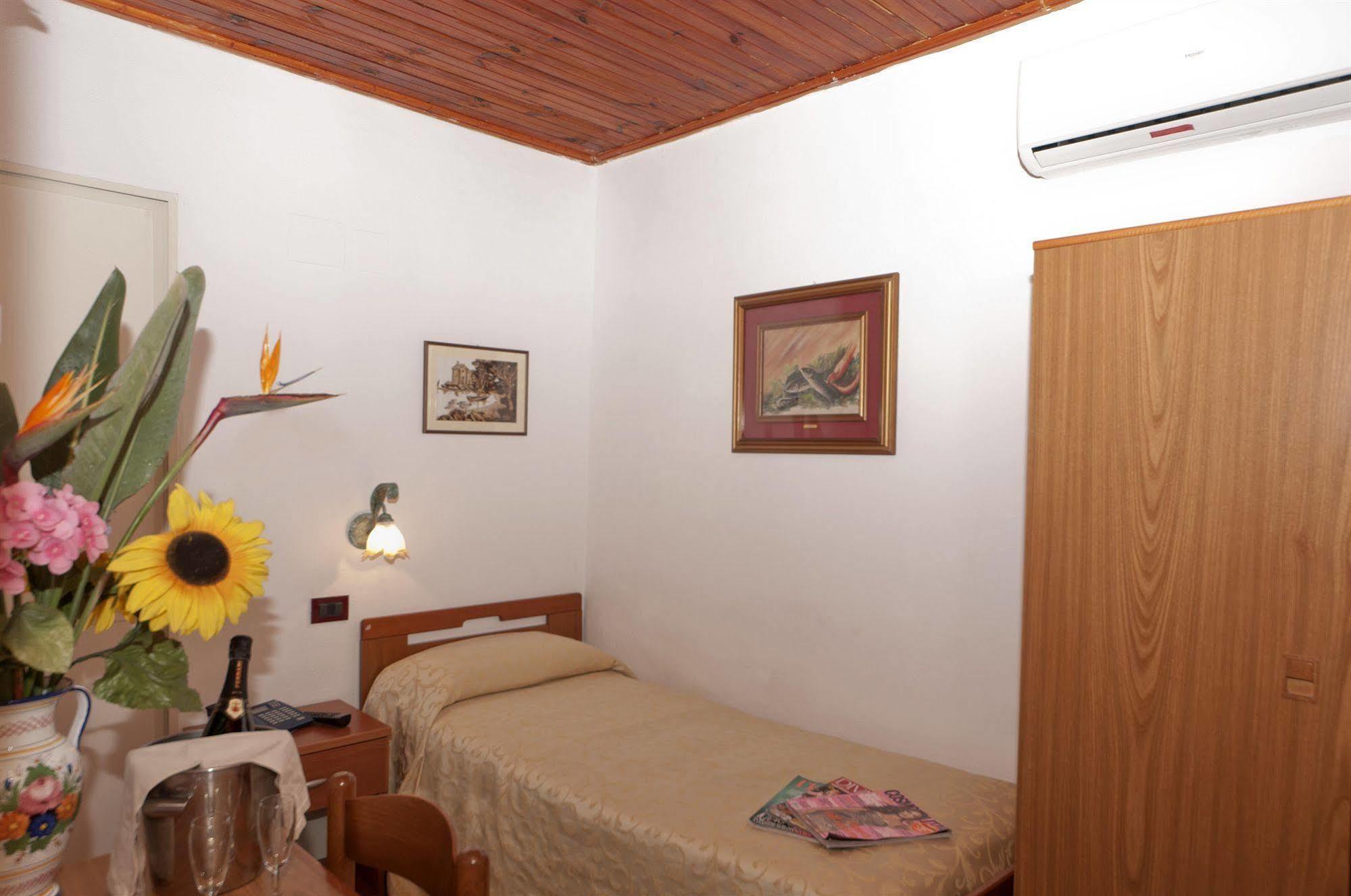 Forio di Ischia Hotel Villa Franca מראה חיצוני תמונה